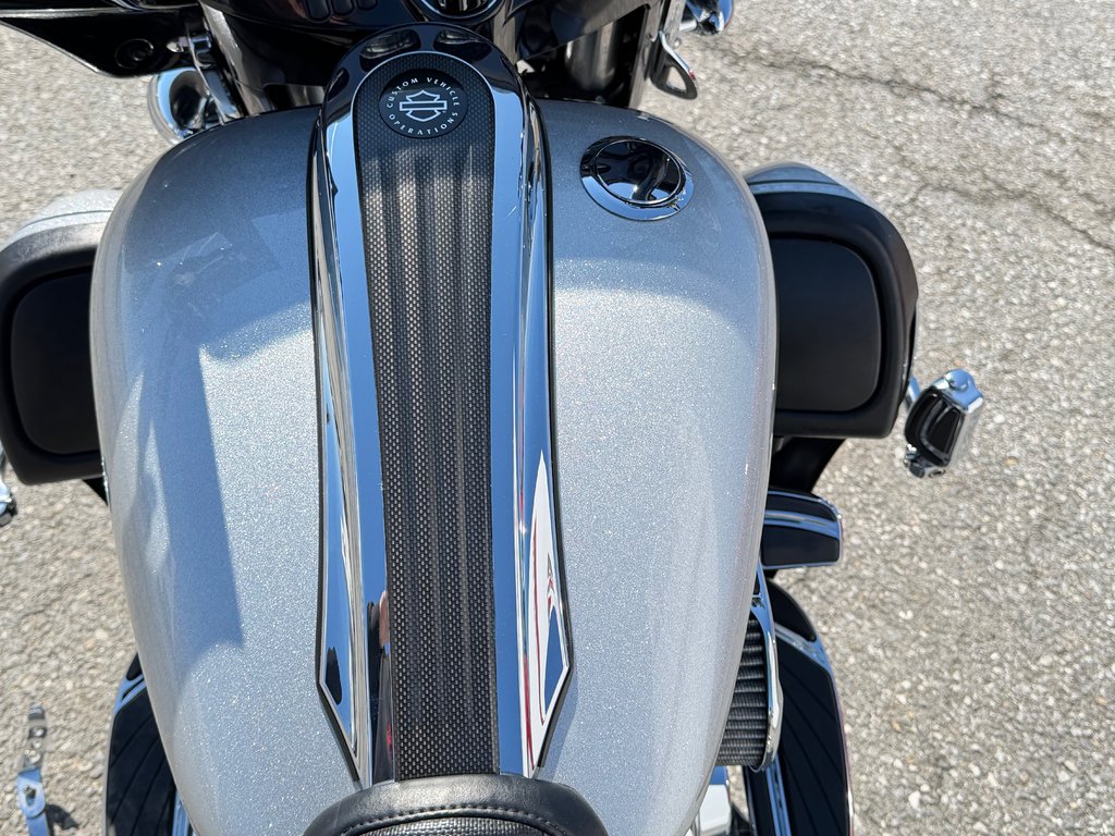 2015 Harley-Davidson FLHXSE STREET GLIDE / CVO - SCREAMING EAGLE / FLHXSE / in Thetford Mines, Quebec - 20 - w1024h768px