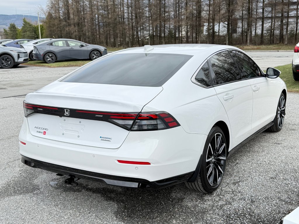 Honda Accord Hybrid TOURING 3.900KM / GO LES TAXI ! UN 2026 PAREIL C’EST 49,347$ / 2025 à Thetford Mines, Québec - 5 - w1024h768px