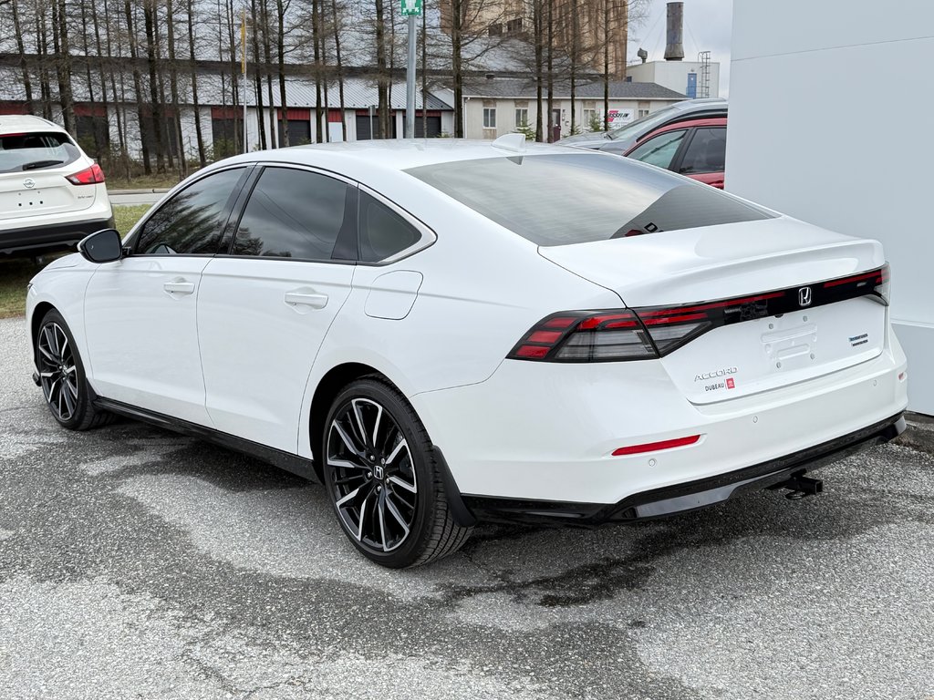 Honda Accord Hybrid TOURING 3.900KM / GO LES TAXI ! UN 2026 PAREIL C’EST 49,347$ / 2025 à Thetford Mines, Québec - 7 - w1024h768px