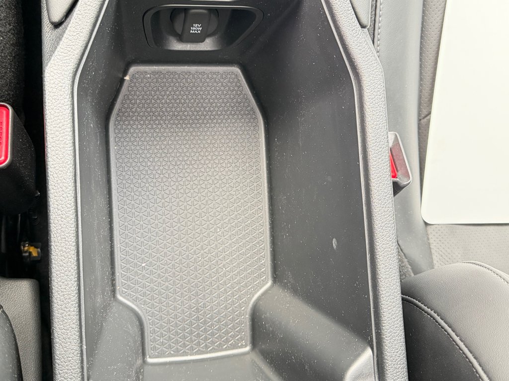 Honda Accord Hybrid TOURING 3.900KM / GO LES TAXI ! UN 2026 PAREIL C’EST 49,347$ / 2025 à Thetford Mines, Québec - 56 - w1024h768px