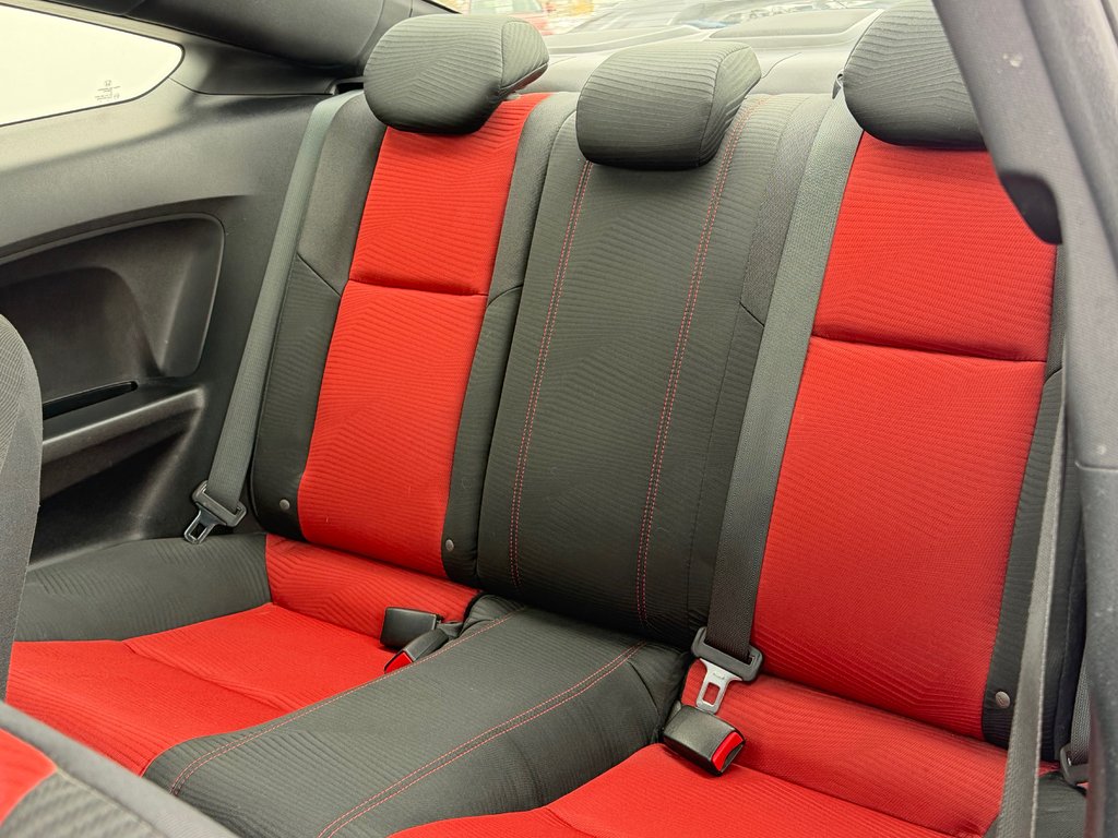 2015 Honda Civic Coupe SI / MANUELLE / DROPPÉ / TRÈS BAS KILOS / GO !!! / in Thetford Mines, Quebec - 54 - w1024h768px