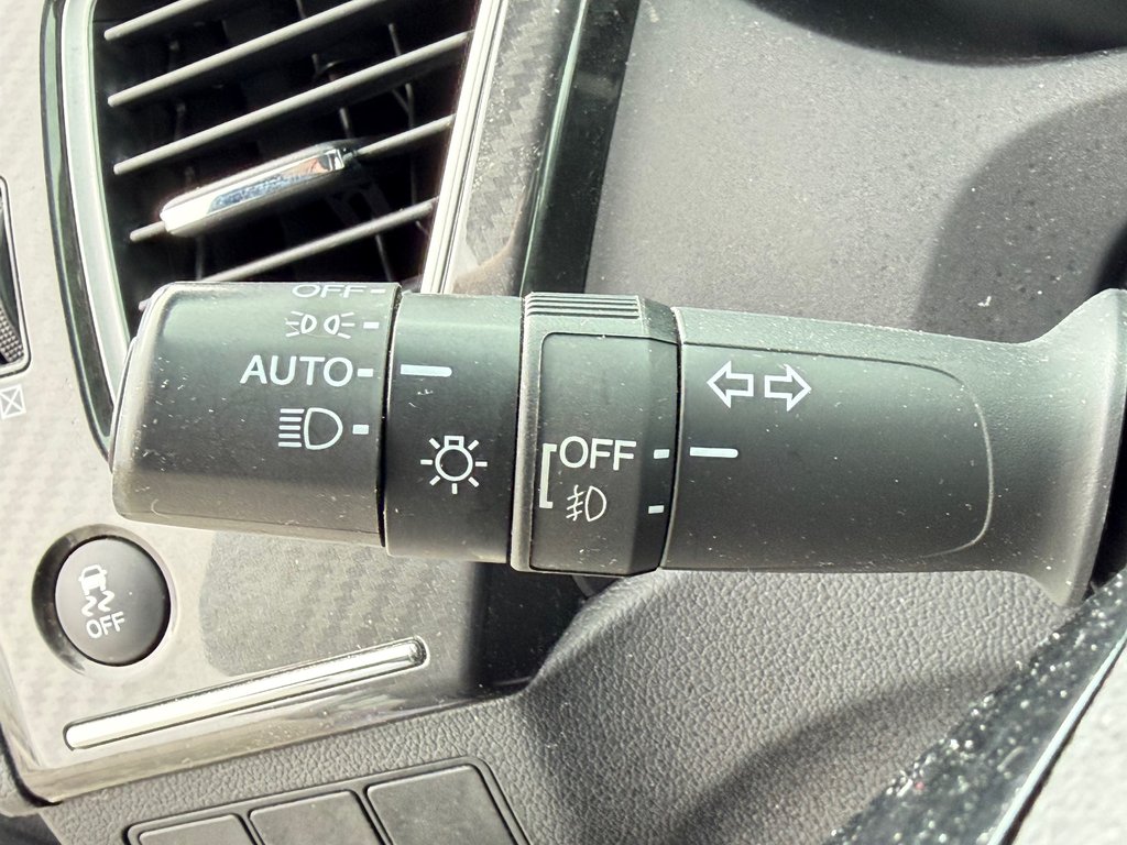 2015 Honda Civic Coupe SI / MANUELLE / DROPPÉ / TRÈS BAS KILOS / GO !!! / in Thetford Mines, Quebec - 35 - w1024h768px