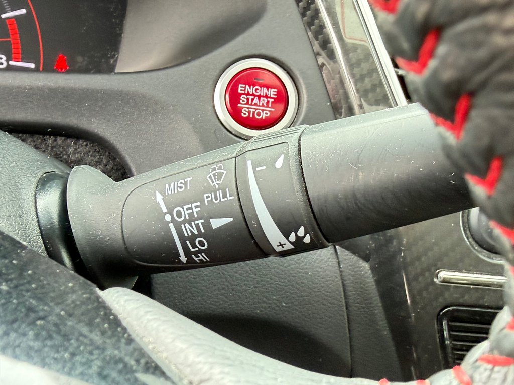 2015 Honda Civic Coupe SI / MANUELLE / DROPPÉ / TRÈS BAS KILOS / GO !!! / in Thetford Mines, Quebec - 37 - w1024h768px