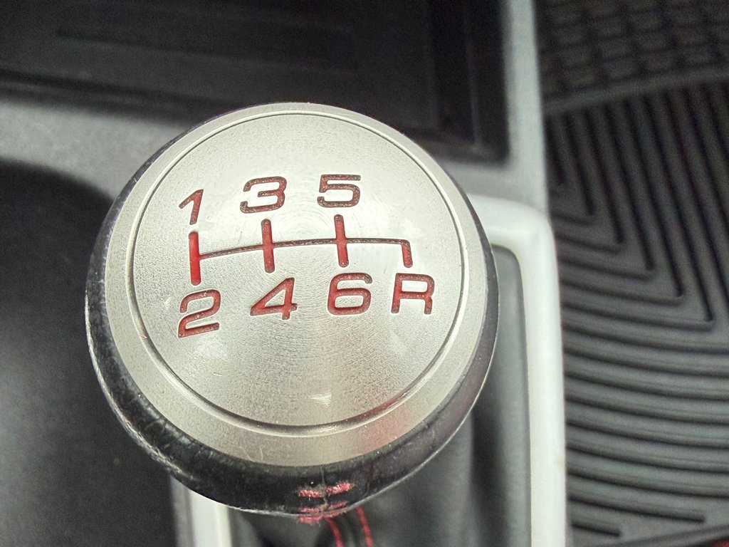 2015 Honda Civic Coupe SI / MANUELLE / DROPPÉ / TRÈS BAS KILOS / GO !!! / in Thetford Mines, Quebec - 46 - w1024h768px