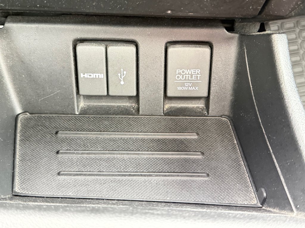 2015 Honda Civic Coupe SI / MANUELLE / DROPPÉ / TRÈS BAS KILOS / GO !!! / in Thetford Mines, Quebec - 45 - w1024h768px