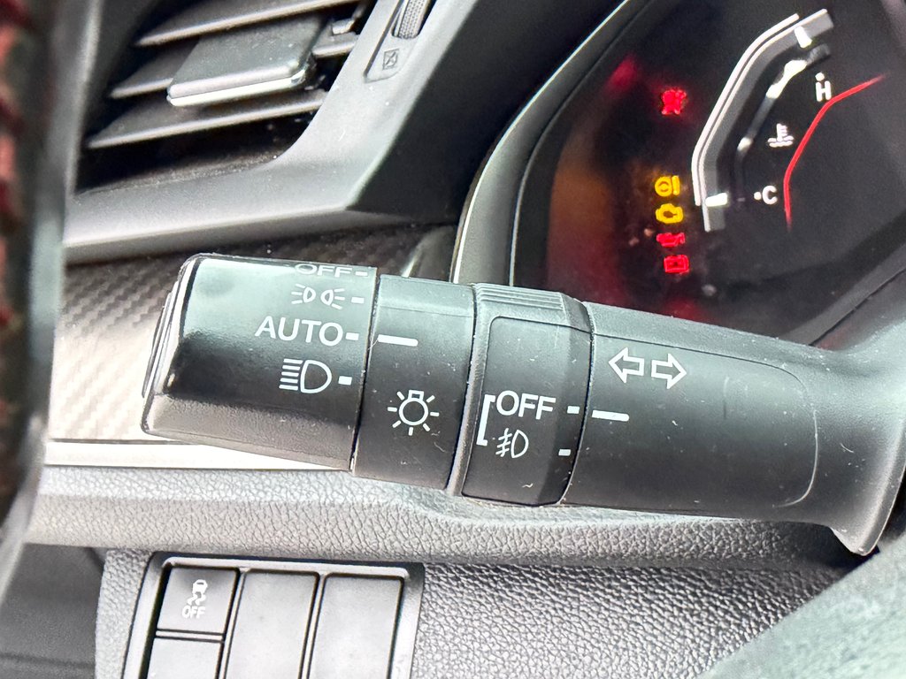 2018 Honda Civic Coupe SI / MANUELLE / MAGS SPORT / INSPECTÉ in Thetford Mines, Quebec - 36 - w1024h768px