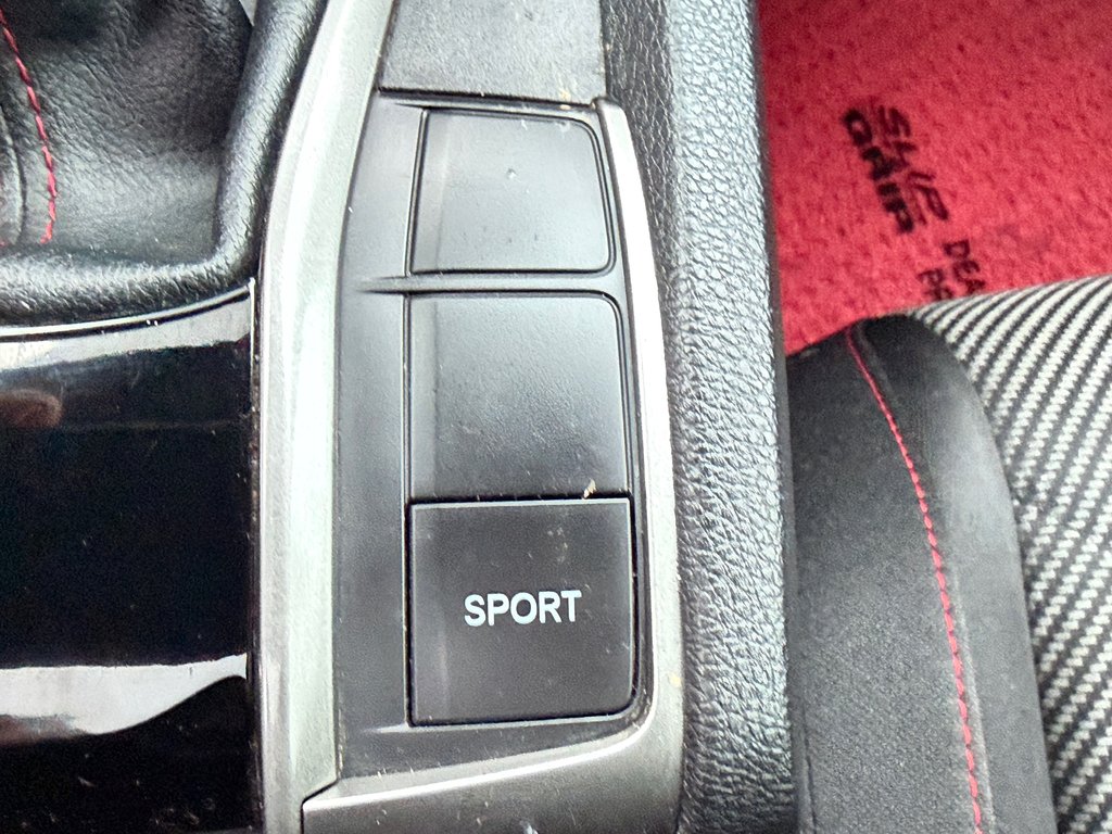 2018 Honda Civic Coupe SI / MANUELLE / MAGS SPORT / INSPECTÉ in Thetford Mines, Quebec - 46 - w1024h768px