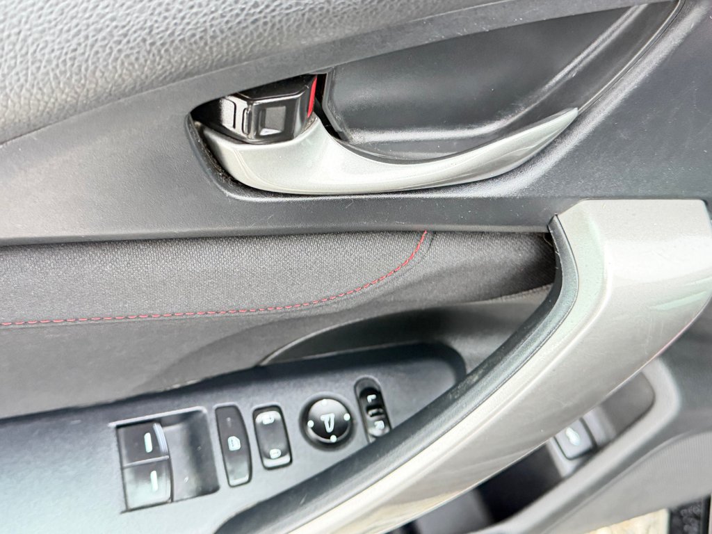 2018 Honda Civic Coupe SI / MANUELLE / MAGS SPORT / INSPECTÉ in Thetford Mines, Quebec - 27 - w1024h768px