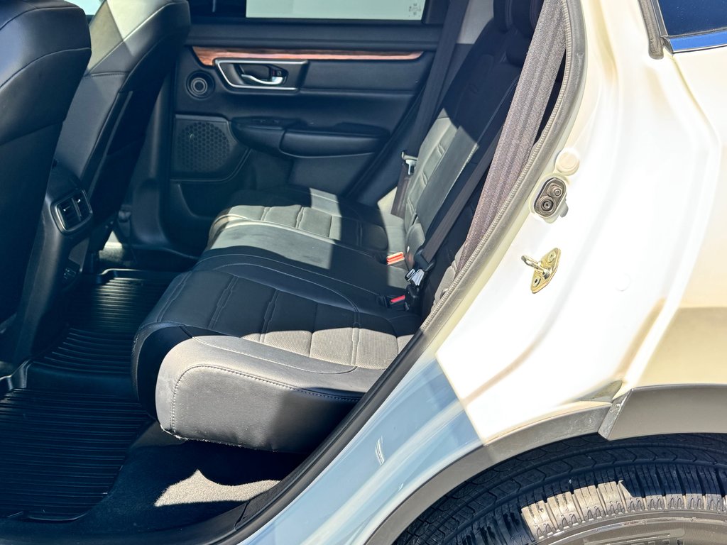 Honda CR-V TOURING AWD / HITCH / ENTRETENU AU POIL / 2018 à Thetford Mines, Québec - 66 - w1024h768px