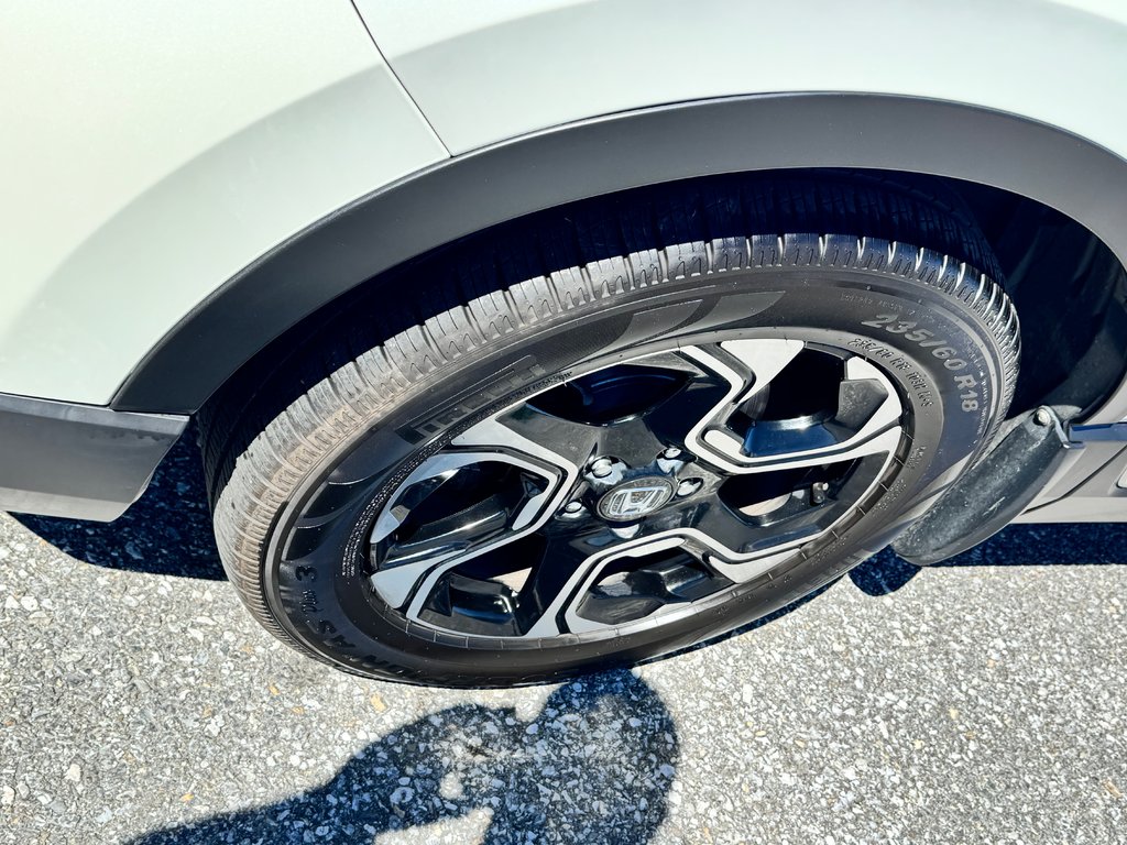 Honda CR-V TOURING AWD / HITCH / ENTRETENU AU POIL / 2018 à Thetford Mines, Québec - 15 - w1024h768px