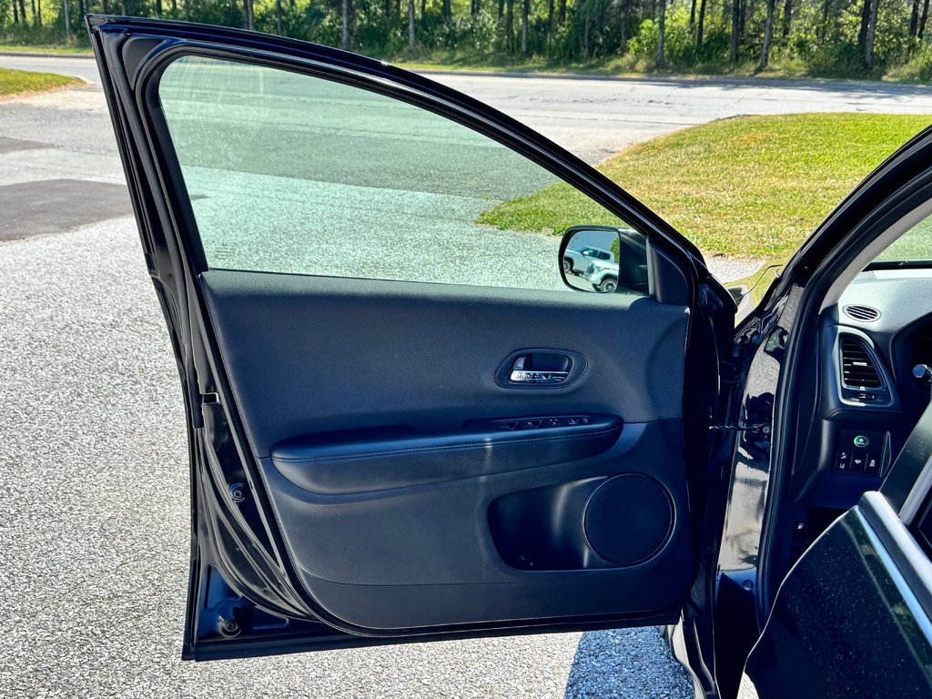 2020 Honda HR-V LX 2WD / GAR. FULL HONDA 09-06-27=160KM / DEAL / in Thetford Mines, Quebec - 22 - w1024h768px