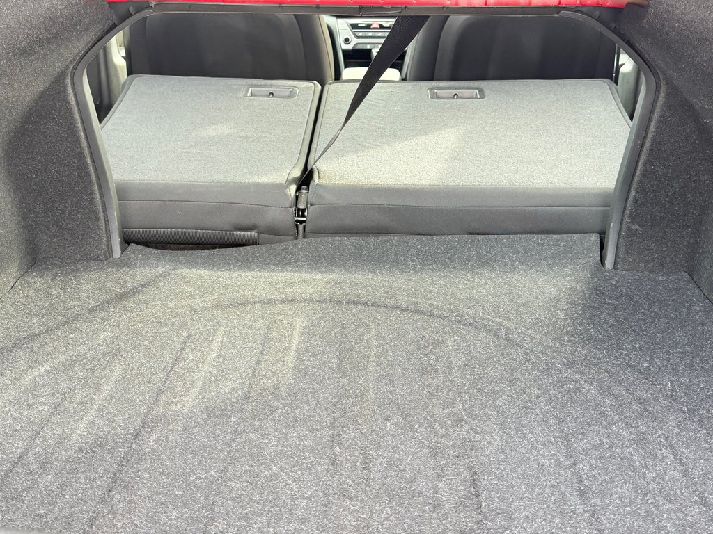 Hyundai Elantra GL / AUTOM / TRÈS BAS KILOS 70.200KM WOW !!!!!! / 2018 à Thetford Mines, Québec - 56 - w1024h768px