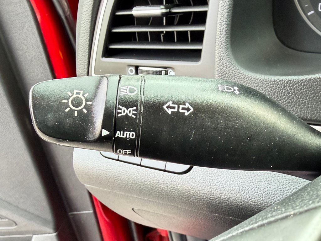 Hyundai Elantra GL / AUTOM / TRÈS BAS KILOS 70.200KM WOW !!!!!! / 2018 à Thetford Mines, Québec - 34 - w1024h768px