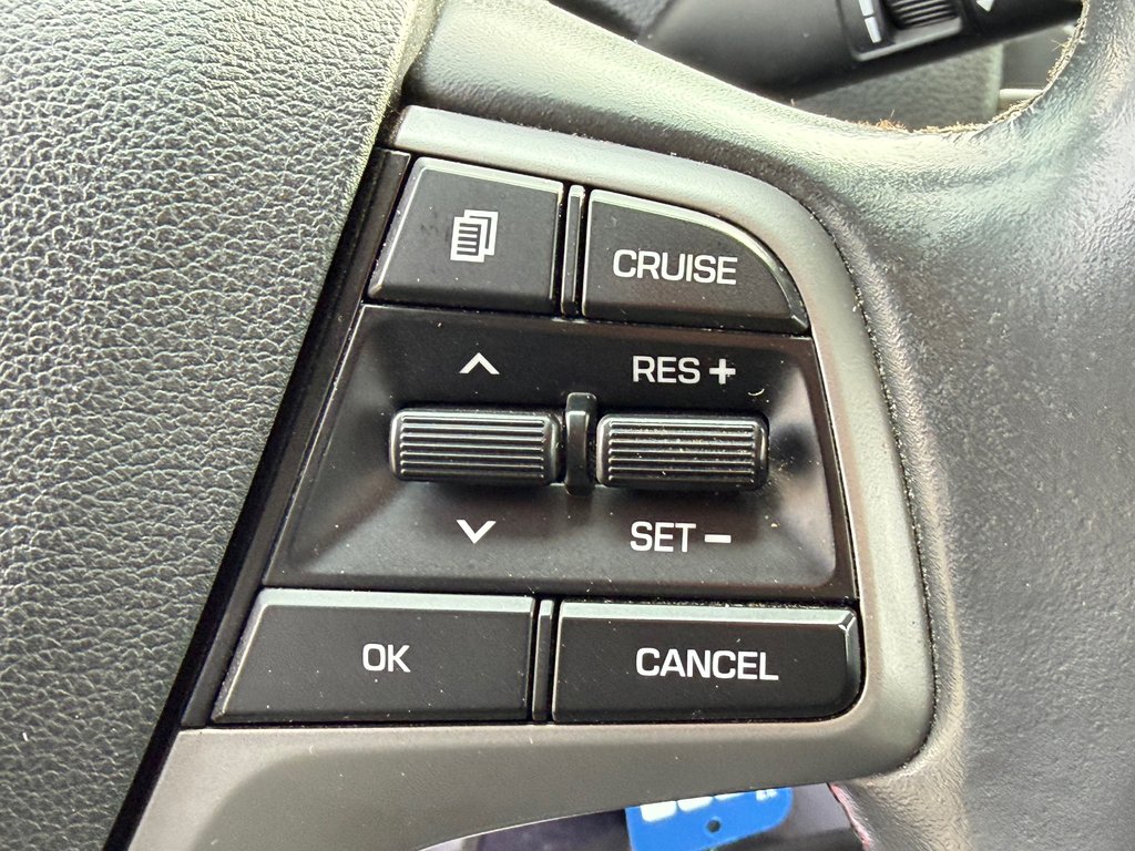 Hyundai Elantra GL / AUTOM / TRÈS BAS KILOS 70.200KM WOW !!!!!! / 2018 à Thetford Mines, Québec - 35 - w1024h768px