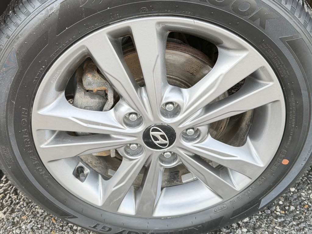 Hyundai Elantra GL / AUTOM / TRÈS BAS KILOS 70.200KM WOW !!!!!! / 2018 à Thetford Mines, Québec - 16 - w1024h768px