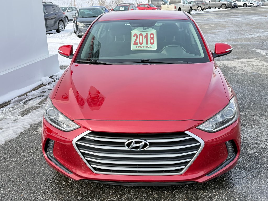 Hyundai Elantra GL / AUTOM / TRÈS BAS KILOS 70.200KM WOW !!!!!! / 2018 à Thetford Mines, Québec - 2 - w1024h768px