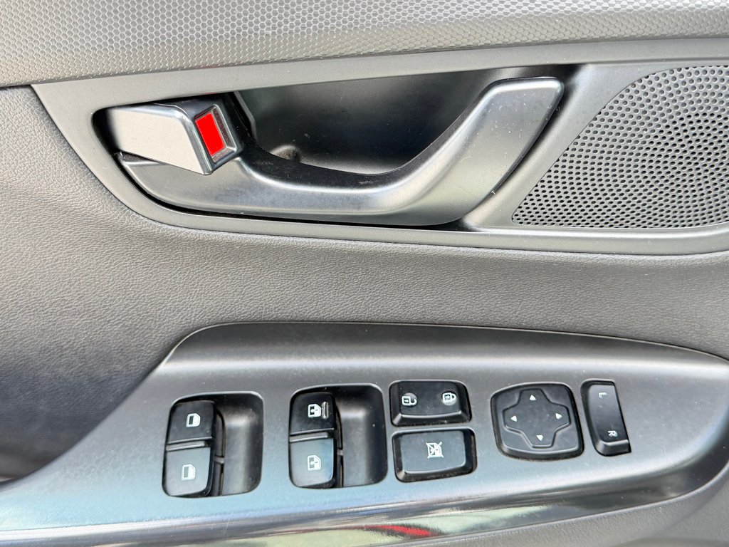 Hyundai Kona N 2.0 TURBO / 276HP / MOINS CHER AU CANADA !!! / 2023 à Thetford Mines, Québec - 37 - w1024h768px