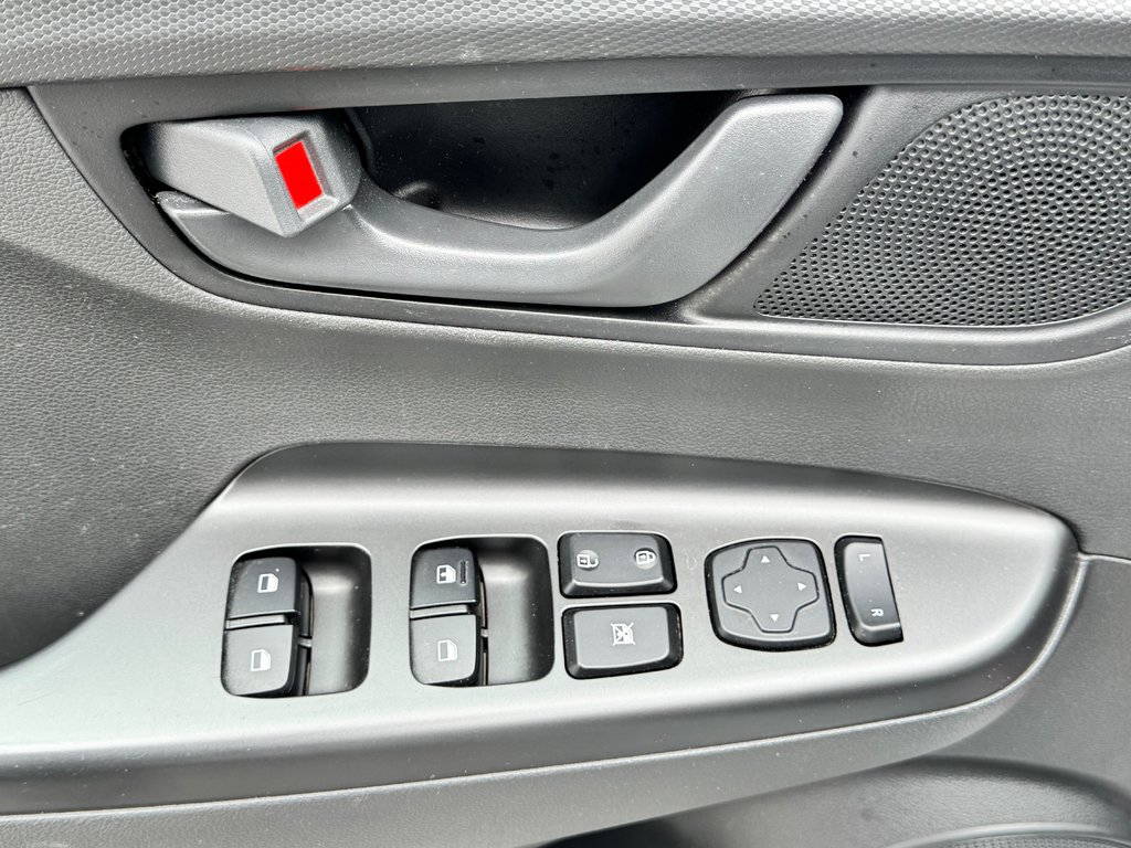 Hyundai Kona ESSENTIEL AWD / VUS A BAS PRIX / AUBAINE / 2019 à Thetford Mines, Québec - 26 - w1024h768px
