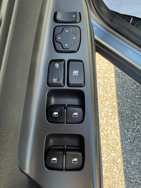 2021 Hyundai Kona ESSENTIAL AWD / BAS KILOS / AUBAINE !! / in Thetford Mines, Quebec - 16 - w1024h768px