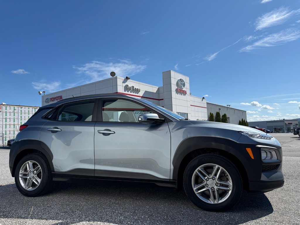 2021 Hyundai Kona ESSENTIAL AWD / BAS KILOS / AUBAINE !! / in Thetford Mines, Quebec - 3 - w1024h768px