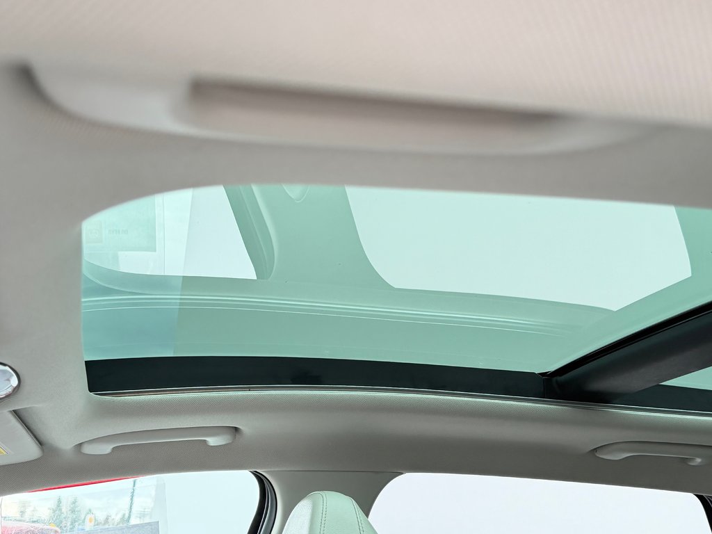 Hyundai Tucson Hybrid ULTIMATE AWD / BAS KILOS / JAMAIS ACCIDENTÉ / 2022 à Thetford Mines, Québec - 59 - w1024h768px