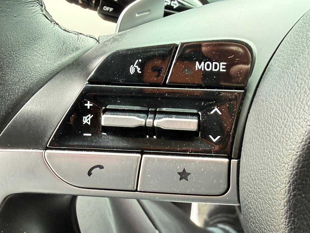 Hyundai Tucson Hybrid ULTIMATE AWD / BAS KILOS / JAMAIS ACCIDENTÉ / 2022 à Thetford Mines, Québec - 38 - w1024h768px