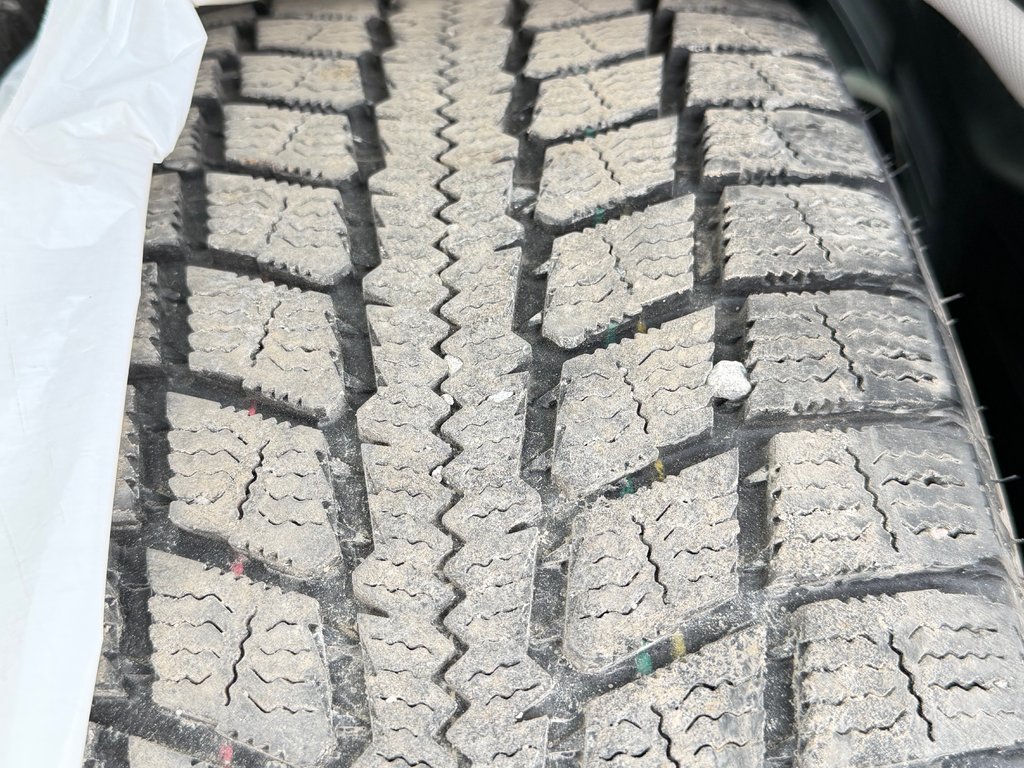 Hyundai Tucson Hybrid ULTIMATE AWD / BAS KILOS / JAMAIS ACCIDENTÉ / 2022 à Thetford Mines, Québec - 65 - w1024h768px