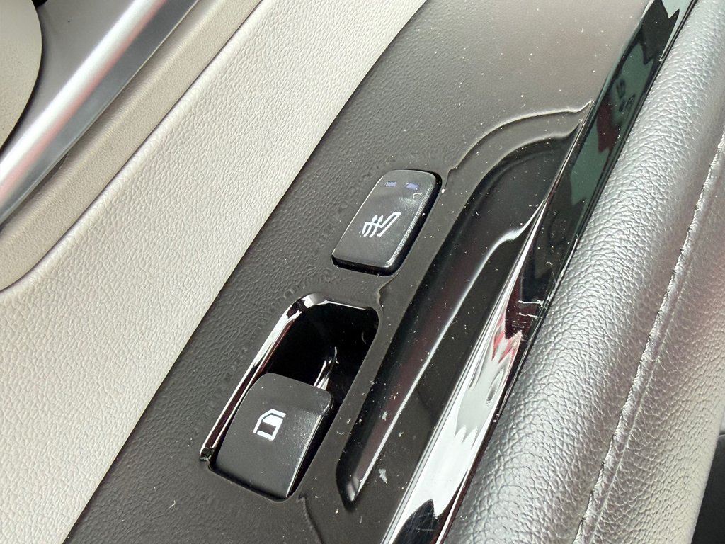 Hyundai Tucson Hybrid ULTIMATE AWD / BAS KILOS / JAMAIS ACCIDENTÉ / 2022 à Thetford Mines, Québec - 63 - w1024h768px