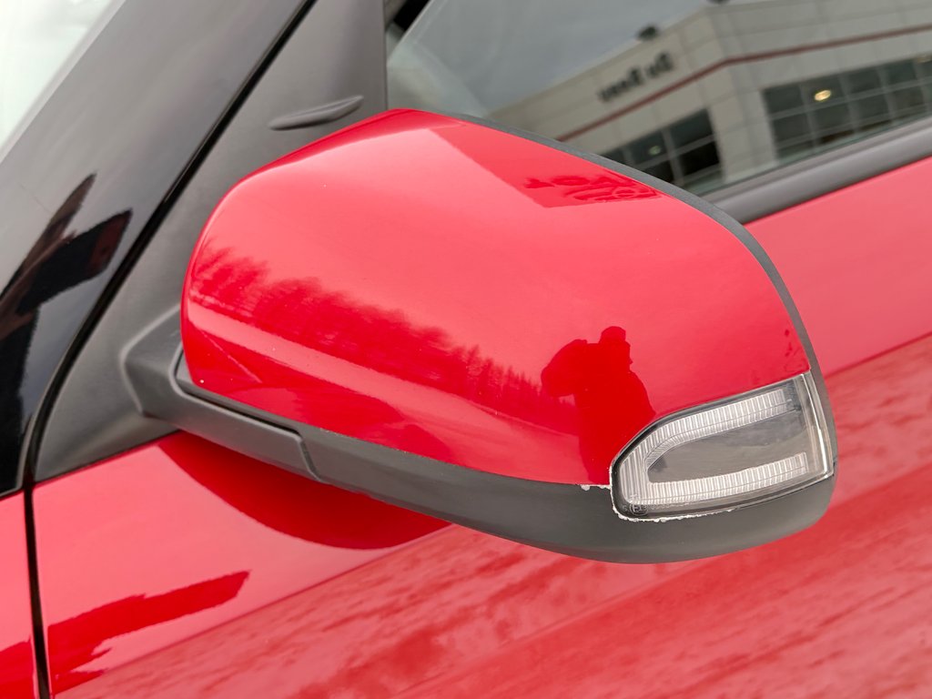 2021 Hyundai Venue Essential / AUTOM / BEAU - BON - PAS CHER / in Thetford Mines, Quebec - 15 - w1024h768px