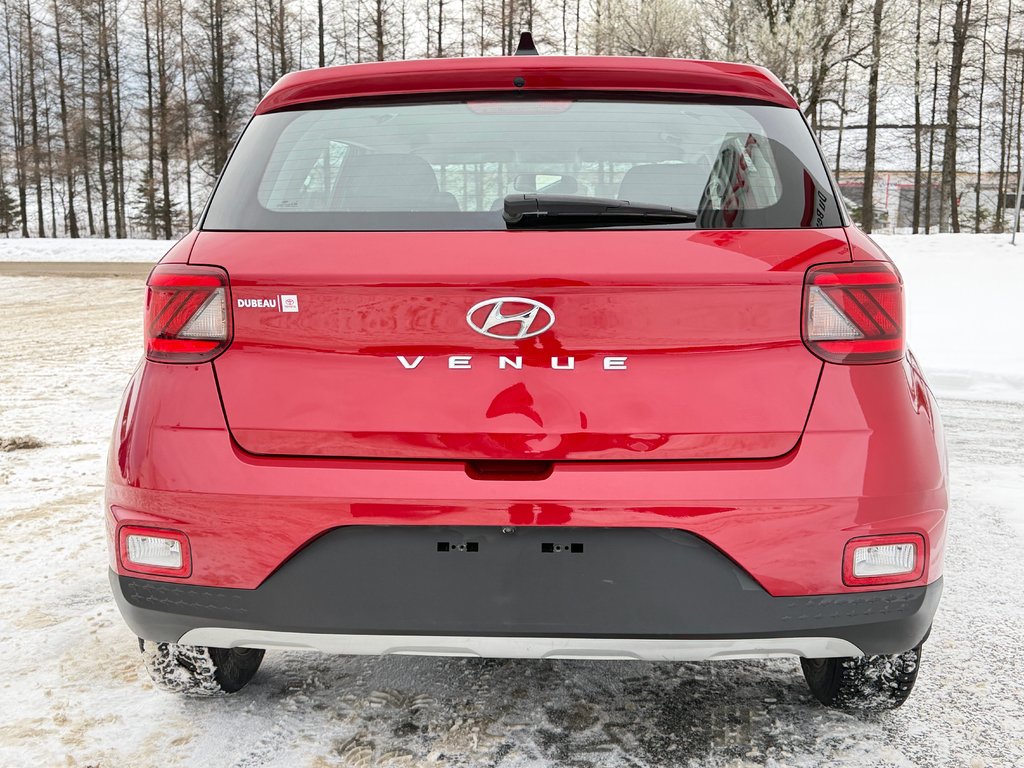 2021 Hyundai Venue Essential / AUTOM / BEAU - BON - PAS CHER / in Thetford Mines, Quebec - 18 - w1024h768px