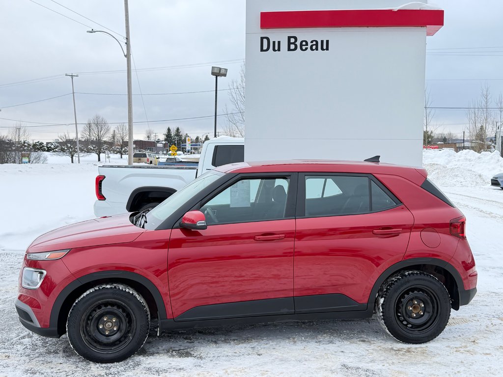 2021 Hyundai Venue Essential / AUTOM / BEAU - BON - PAS CHER / in Thetford Mines, Quebec - 7 - w1024h768px