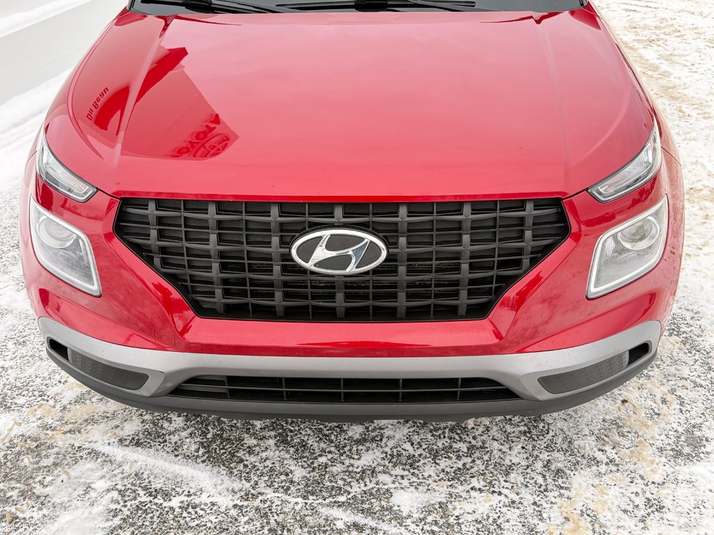 2021 Hyundai Venue Essential / AUTOM / BEAU - BON - PAS CHER / in Thetford Mines, Quebec - 12 - w1024h768px