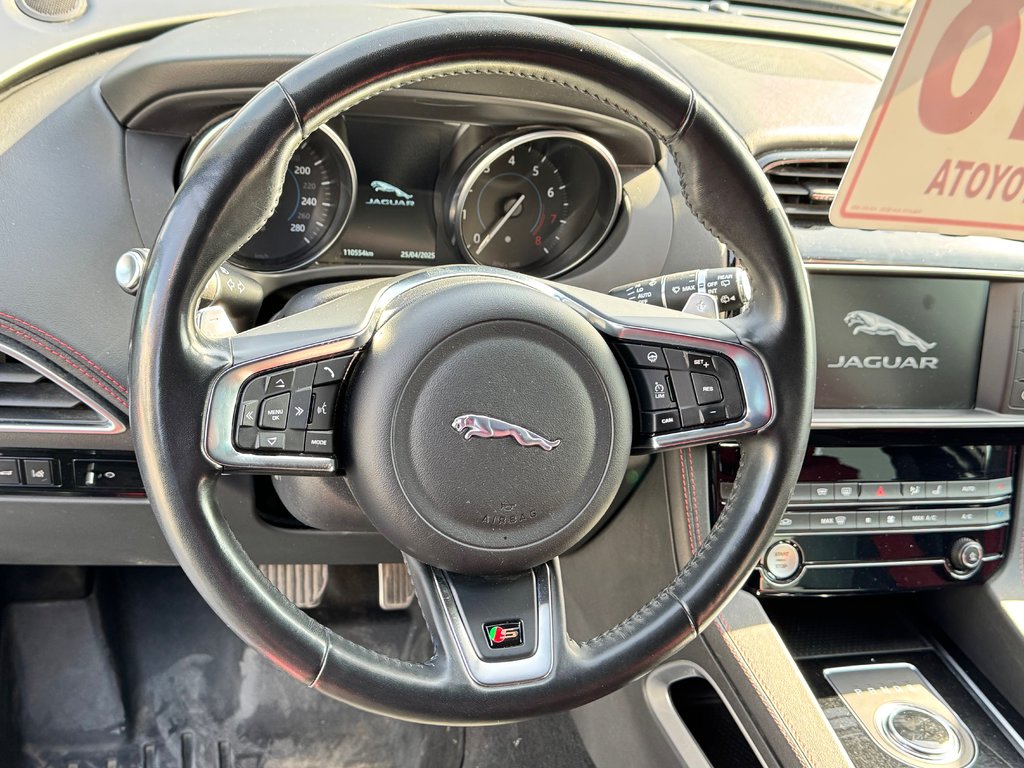 Jaguar F-PACE S PACE / TRÈS PROPRE / INSPECTÉ / TRÈS RARE / 2018 à Thetford Mines, Québec - 41 - w1024h768px