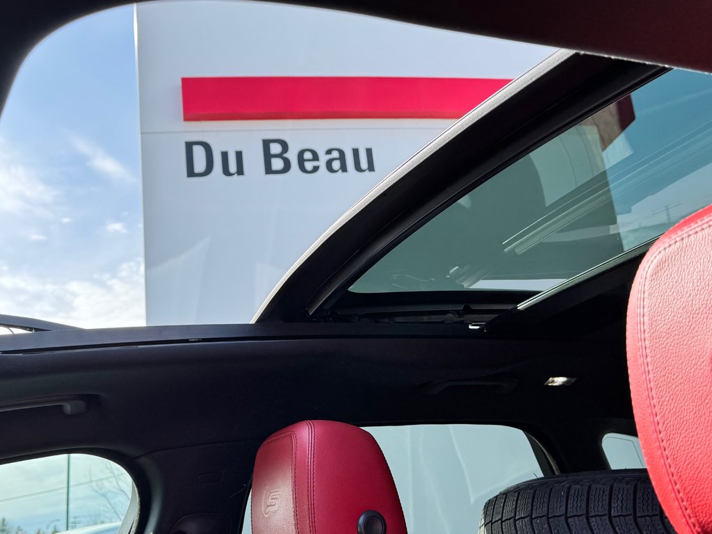Jaguar F-PACE S PACE / TRÈS PROPRE / INSPECTÉ / TRÈS RARE / 2018 à Thetford Mines, Québec - 62 - w1024h768px