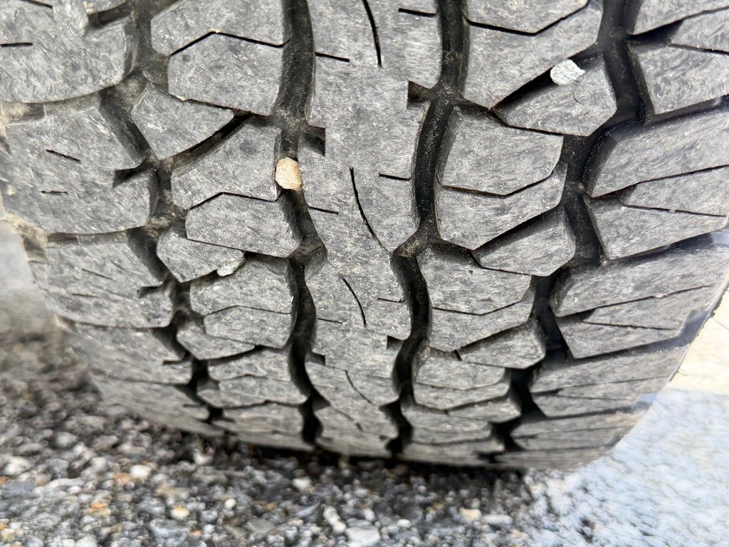 Jeep Cherokee TRAILHAWK ÉLITE / TOIT PANO / SIÈGE VENTILÉS ET + 2022 à Thetford Mines, Québec - 17 - w1024h768px