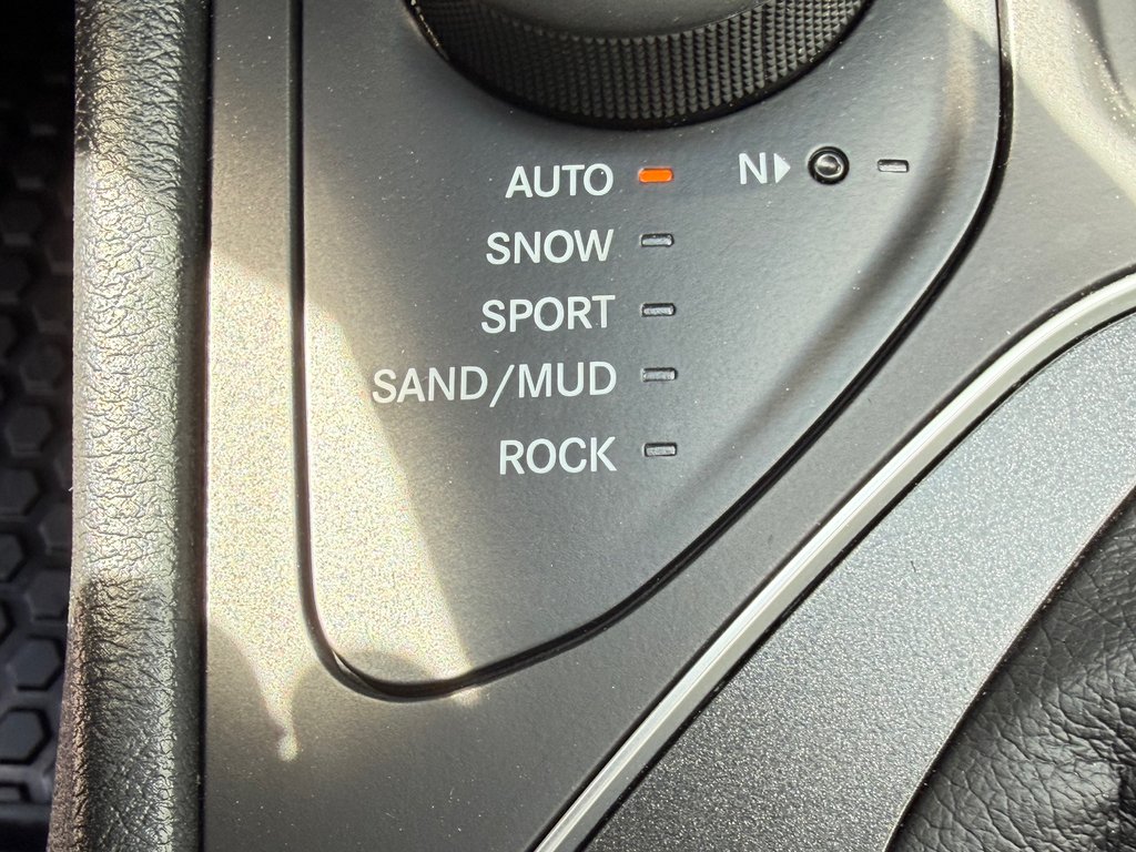 Jeep Cherokee TRAILHAWK ÉLITE / TOIT PANO / SIÈGE VENTILÉS ET + 2022 à Thetford Mines, Québec - 53 - w1024h768px