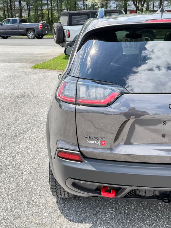 Jeep Cherokee TRAILHAWK ÉLITE / TOIT PANO / SIÈGE VENTILÉS ET + 2022 à Thetford Mines, Québec - 23 - w1024h768px