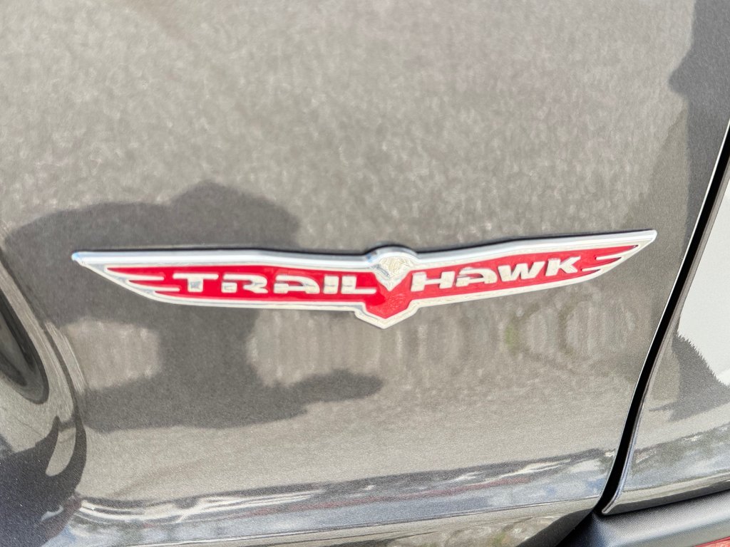 Jeep Cherokee TRAILHAWK ÉLITE / TOIT PANO / SIÈGE VENTILÉS ET + 2022 à Thetford Mines, Québec - 26 - w1024h768px