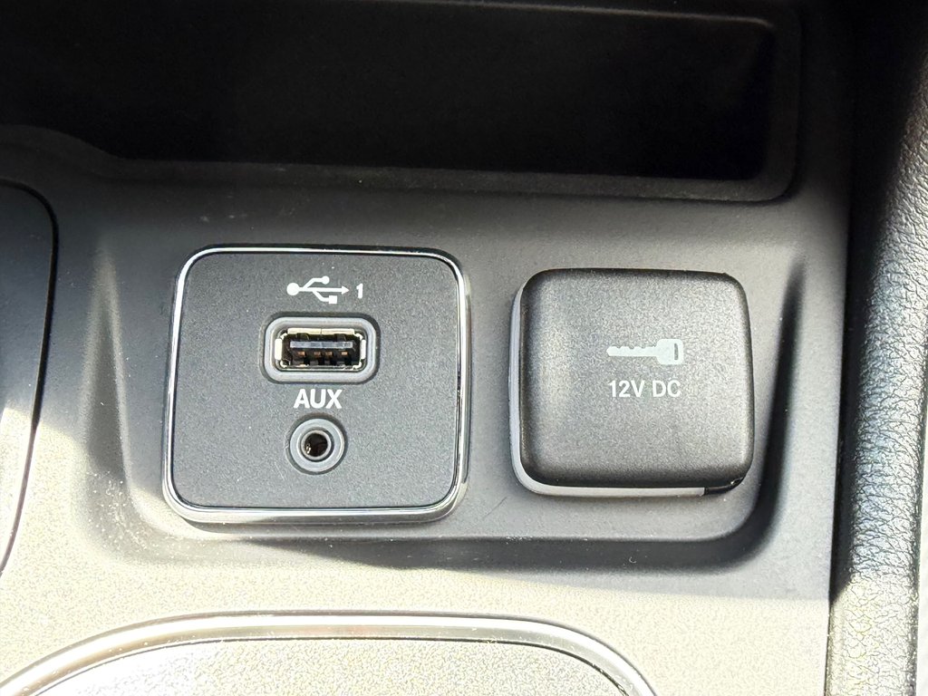 Jeep Cherokee TRAILHAWK ÉLITE / TOIT PANO / SIÈGE VENTILÉS ET + 2022 à Thetford Mines, Québec - 51 - w1024h768px