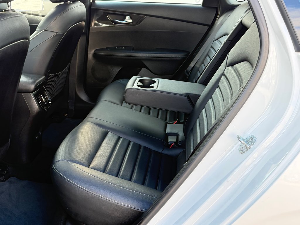 Kia Forte GT-LINE / 67.000KM / MEILLEUR PRIX GARANTIS / 2023 à Thetford Mines, Québec - 59 - w1024h768px