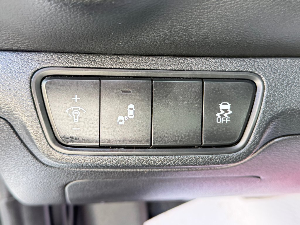 Kia Forte GT-LINE / 67.000KM / MEILLEUR PRIX GARANTIS / 2023 à Thetford Mines, Québec - 32 - w1024h768px