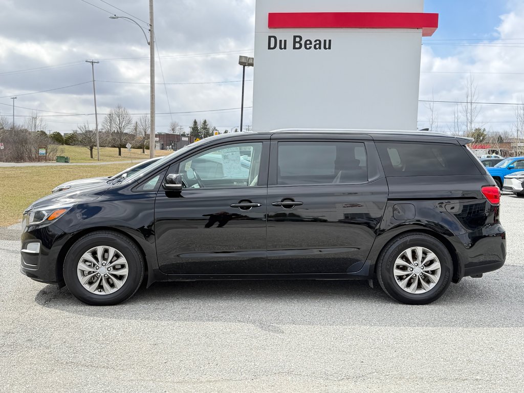 2020 Kia Sedona LX+ / TRÈS BAS KILOS / V6 / 8 PASSAGERS WOW ! / in Thetford Mines, Quebec - 7 - w1024h768px