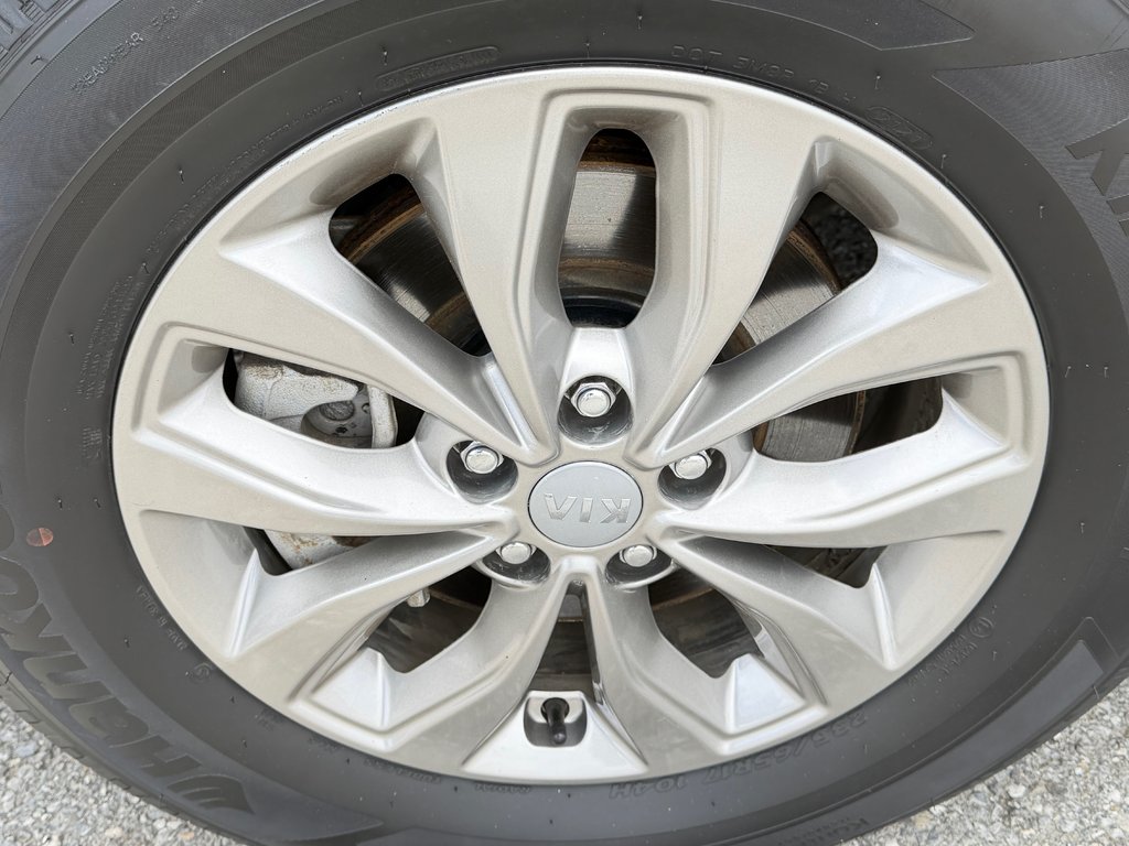 2020 Kia Sedona LX+ / TRÈS BAS KILOS / V6 / 8 PASSAGERS WOW ! / in Thetford Mines, Quebec - 14 - w1024h768px