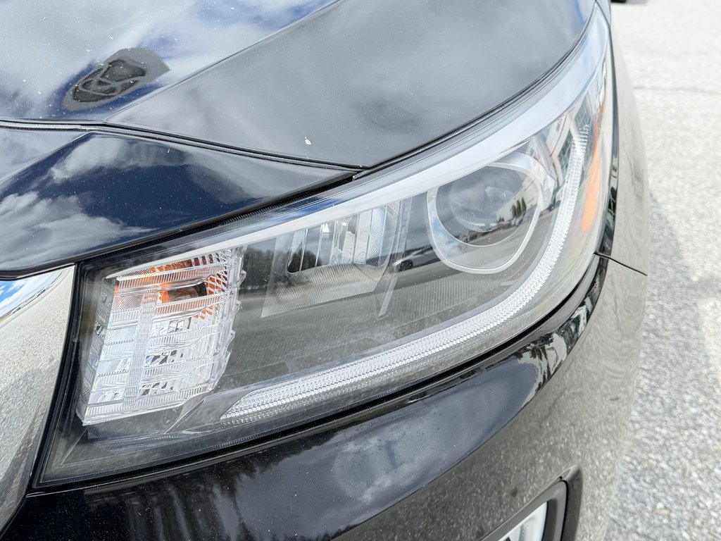 2020 Kia Sedona LX+ / TRÈS BAS KILOS / V6 / 8 PASSAGERS WOW ! / in Thetford Mines, Quebec - 9 - w1024h768px