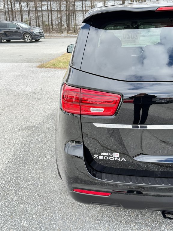 2020 Kia Sedona LX+ / TRÈS BAS KILOS / V6 / 8 PASSAGERS WOW ! / in Thetford Mines, Quebec - 19 - w1024h768px