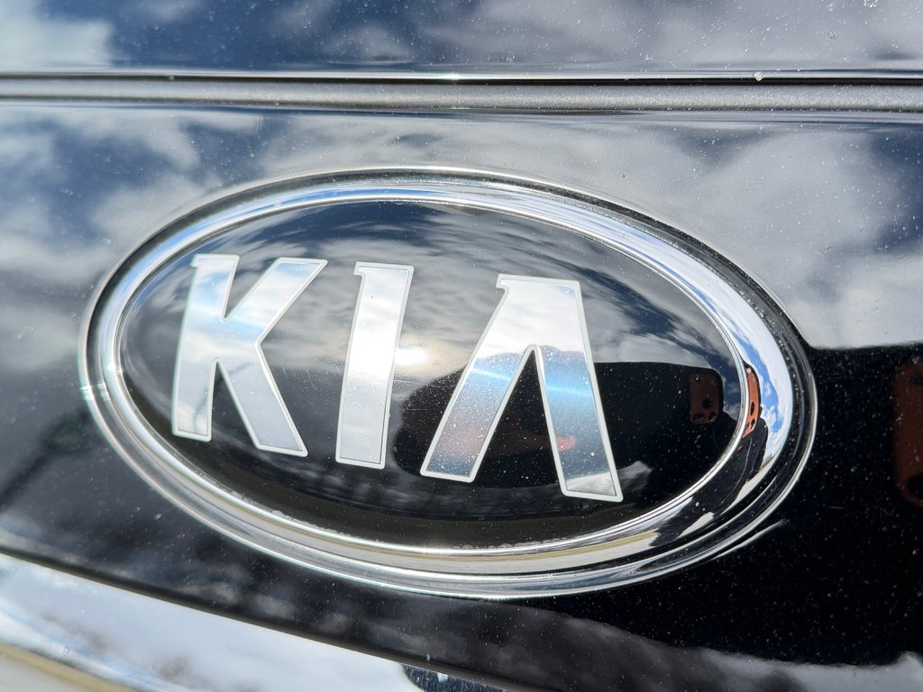 2020 Kia Sedona LX+ / TRÈS BAS KILOS / V6 / 8 PASSAGERS WOW ! / in Thetford Mines, Quebec - 11 - w1024h768px