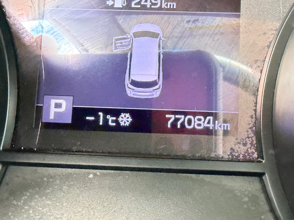 2020 Kia Sedona LX+ / TRÈS BAS KILOS / V6 / 8 PASSAGERS WOW ! / in Thetford Mines, Quebec - 37 - w1024h768px