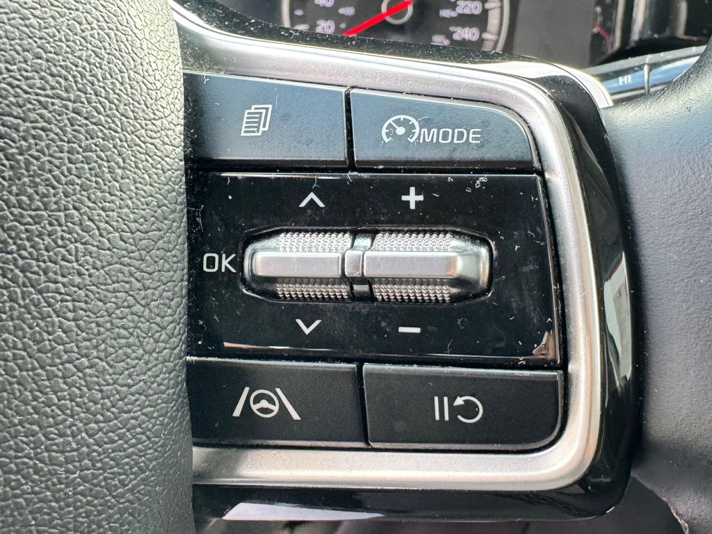 Kia Sorento X-LINE AWD / GAR. FULL 28-11-28=140KM / SUPERBE VUS / 2022 à Thetford Mines, Québec - 38 - w1024h768px