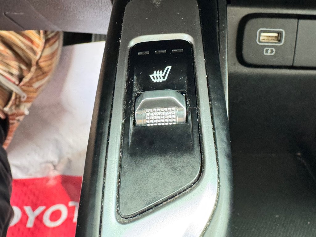Kia Sorento X-LINE AWD / GAR. FULL 28-11-28=140KM / SUPERBE VUS / 2022 à Thetford Mines, Québec - 44 - w1024h768px