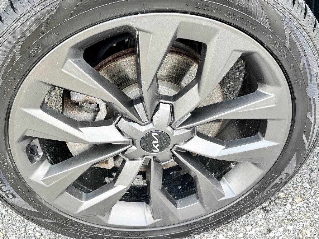 Kia Sorento X-LINE AWD / GAR. FULL 28-11-28=140KM / SUPERBE VUS / 2022 à Thetford Mines, Québec - 14 - w1024h768px